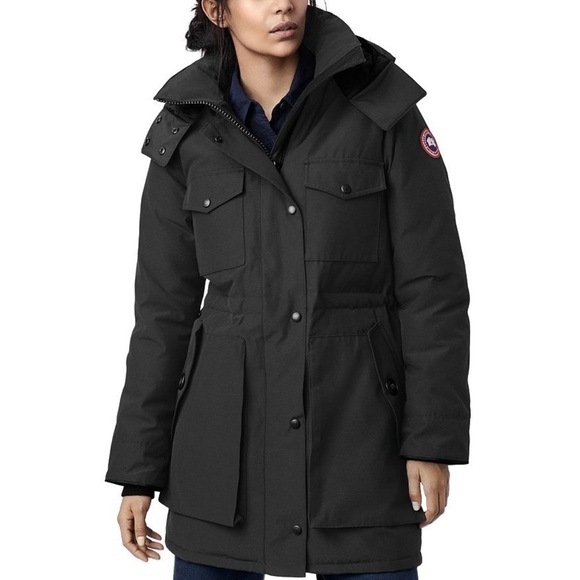 Canada Goose Jackets & Blazers - Canada Goose Gabriola Down Parka in Black Size XXS